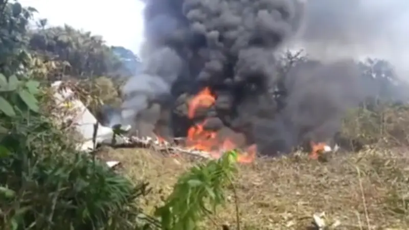 Colombie : un avion militaire transportant 110 soldats s'écrase après le décollage
