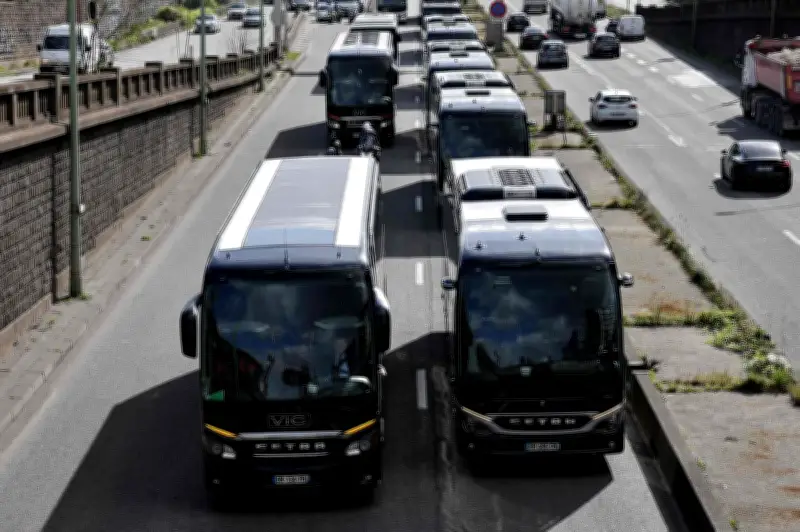 Colère des transporteurs et agriculteurs : le plan gouvernemental de 70 millions d'euros jugé insuffisant