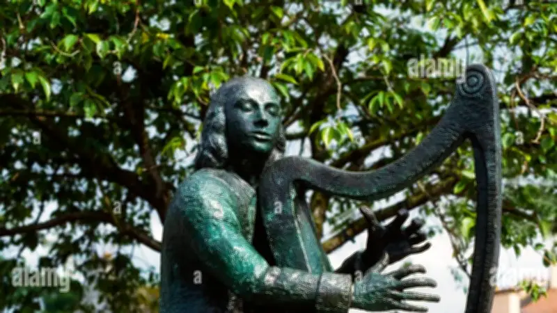 Concert de harpe à Tavel : hommage au harpiste irlandais Turlough O'Carolan
