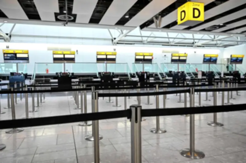 Conflit au Moyen-Orient : le transport aérien mondial paralysé, des centaines de milliers de passagers bloqués