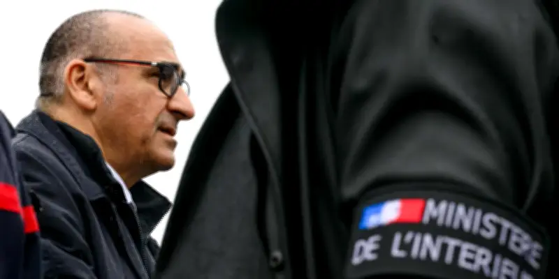 Conflit entre l'Intérieur et le gendarme du renseignement sur la lutte contre l'entrisme islamiste