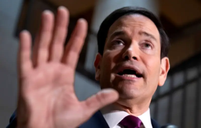 Conflit Iran-Israël-USA : Évacuations au Liban et attaques de drones à Riyad