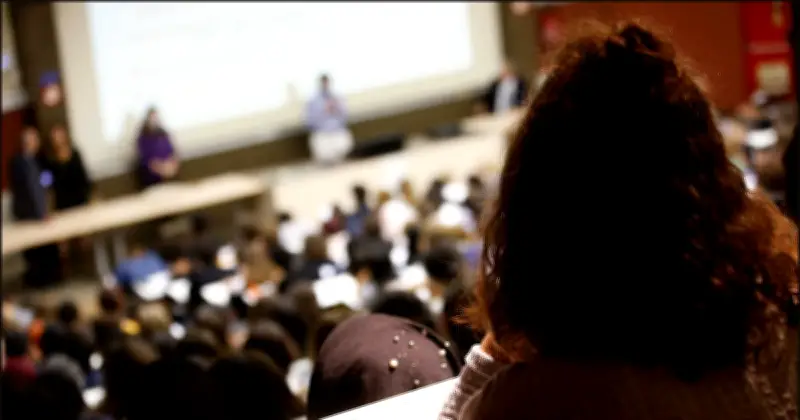 Congrès de santé intégrative à Clermont-Ferrand : la faculté de médecine cautionne des pseudo-thérapies