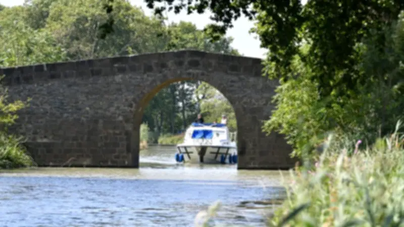 Corps retrouvé dans le Canal du Midi à Vias : l'enquête progresse vers un assassinat