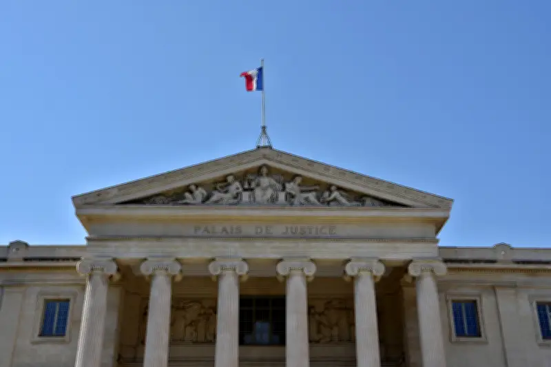 Coup de filet massif contre la DZ Mafia : 42 interpellations dont un avocat lyonnais