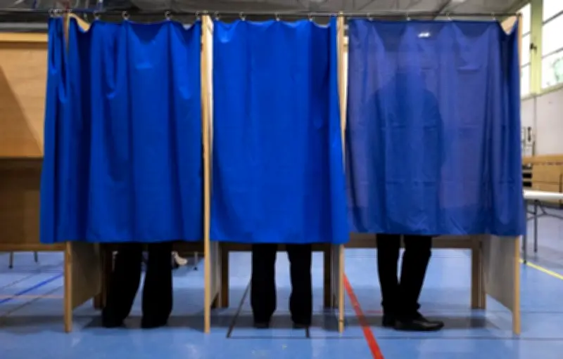 Coup de théâtre à Somloire : la colistière évince le maire sortant