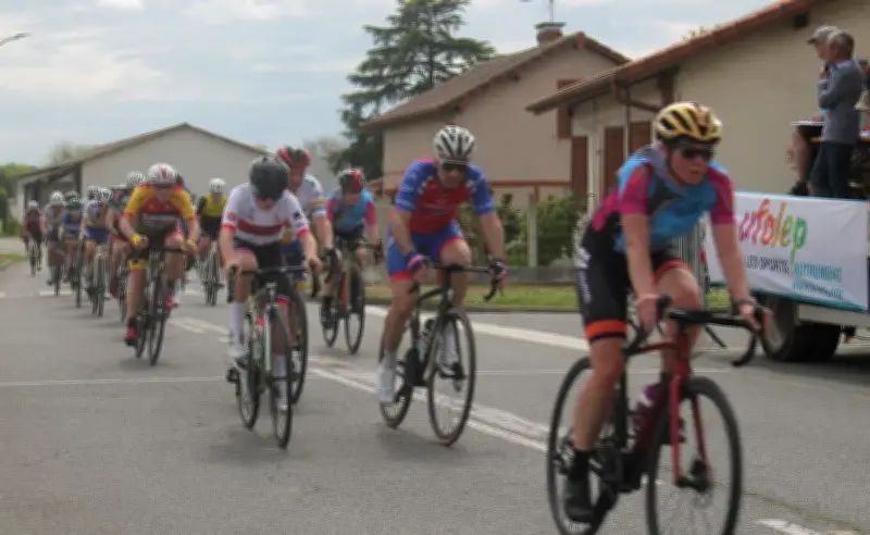 Course cycliste à Bégaar : le club tarusate organise une épreuve de vitesse sur circuit