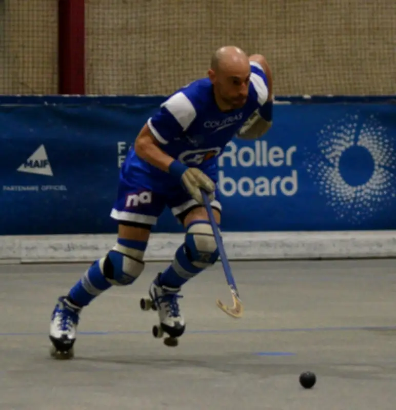 Coutras vise le podium en rink-hockey malgré un retard de onze points