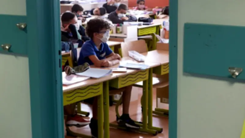 Covid à l'école : Castex annonce trois assouplissements du protocole sanitaire