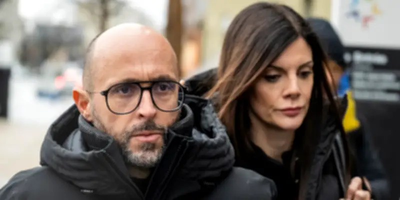 Crans-Montana : soupçons de blanchiment visant le couple Moretti selon un document fédéral