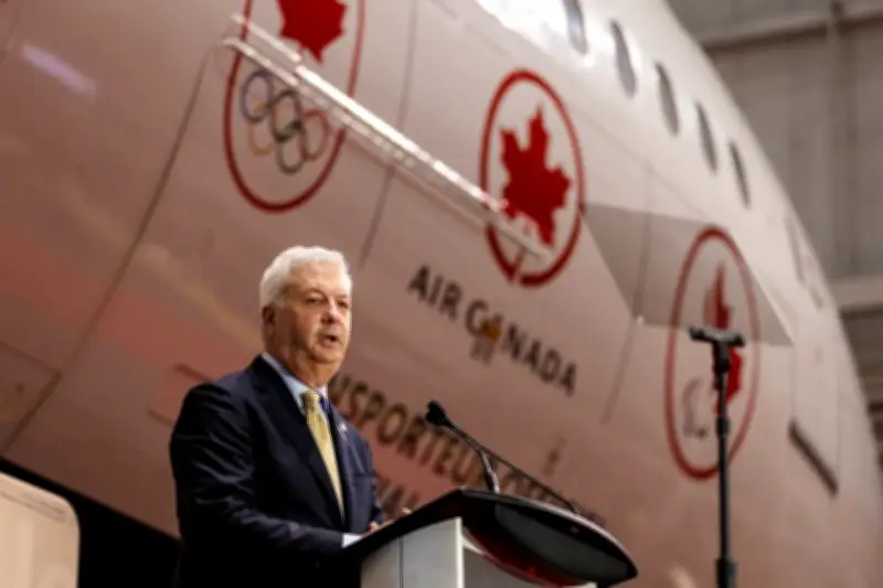Crash à LaGuardia : le PDG d'Air Canada contraint à la démission après un message de condoléances uniquement en anglais