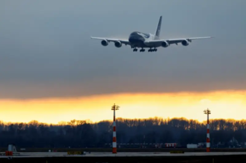 Crise aérienne au Moyen-Orient : les liaisons Europe-Asie menacées de rupture