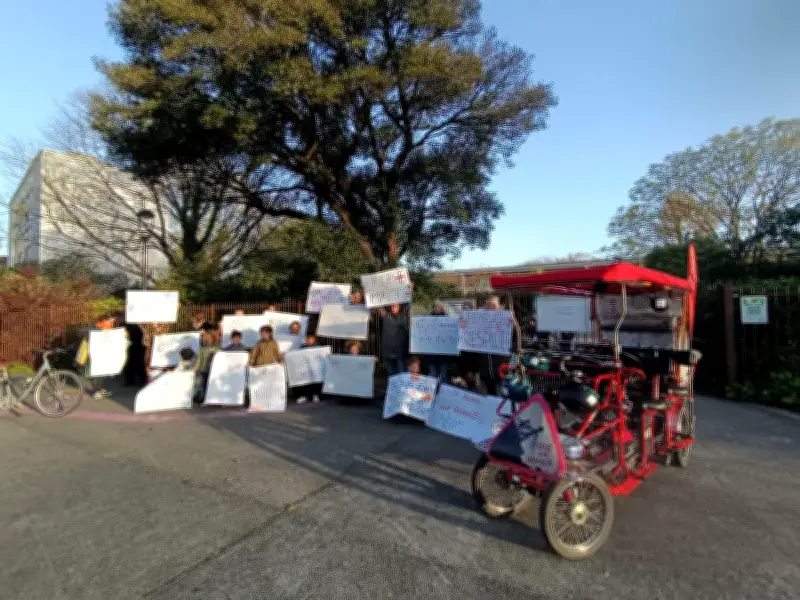 Crise des remplacements à l'école de la Benauge : parents et enfants mobilisés