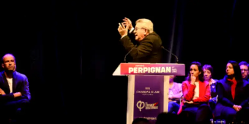 Crise à gauche : le PS accuse Mélenchon d'antisémitisme avant les municipales