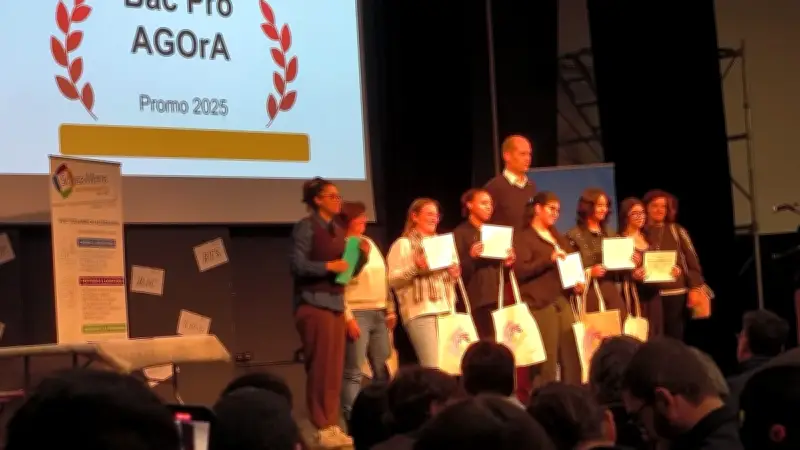Cérémonie de remise des diplômes au lycée Sainte-Marie de Bagnols-sur-Cèze : plus de 200 élèves récompensés