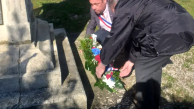 Cruviers-Lascours honore les victimes de la guerre d'Algérie lors d'une cérémonie émouvante