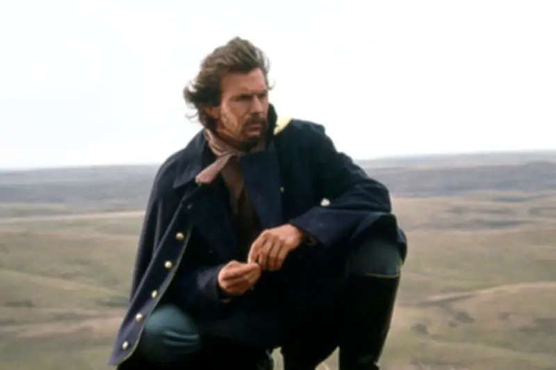 « Danse avec les loups » : le pari fou de Kevin Costner qui a ressuscité le western