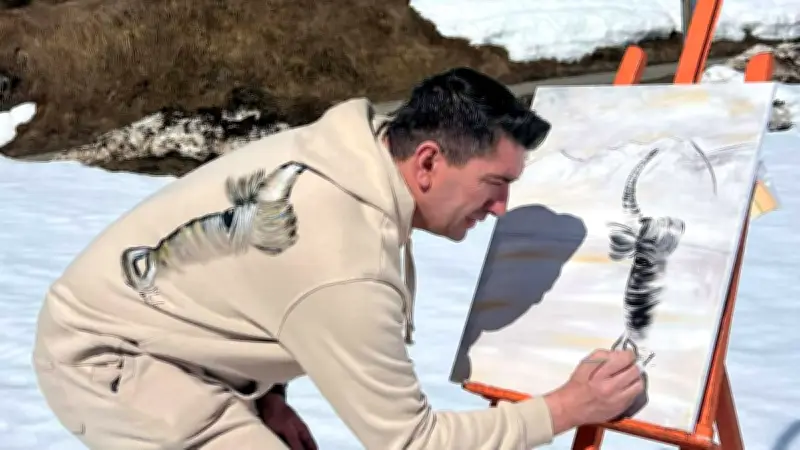 David Martin : de raseteur à peintre, l'artiste camarguais qui rasète les taureaux avec ses pinceaux