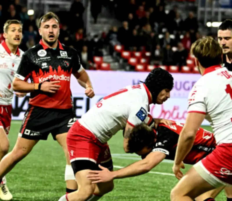 Dax sévèrement battu par Oyonnax et retombe en position de barragiste
