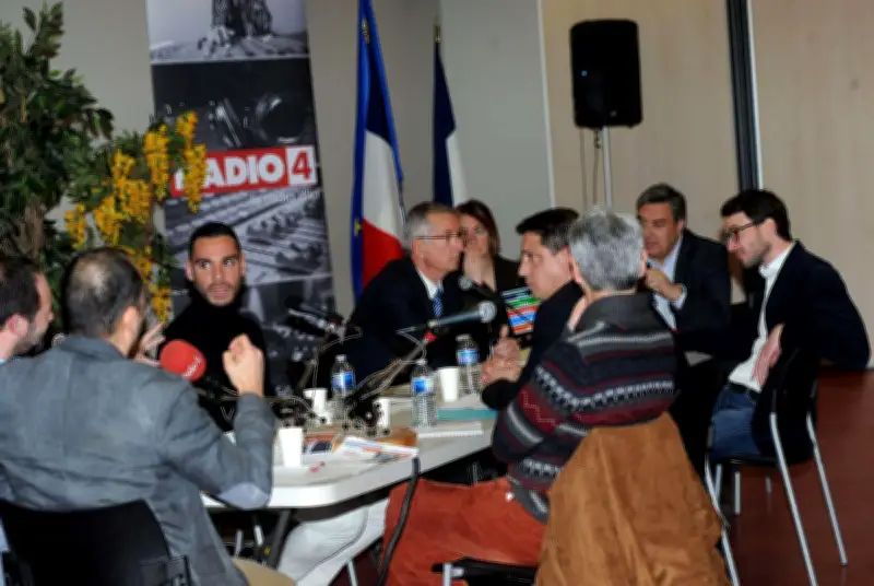 Débat municipal à Villeneuve : les quatre têtes de liste s'affrontent mercredi