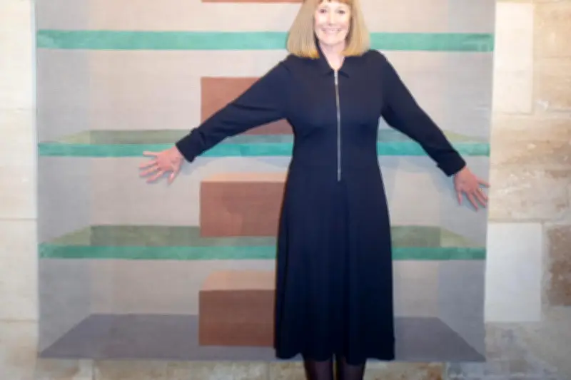 Deirdre Dyson : La designer qui élève le tapis au rang d'œuvre d'art contemporain
