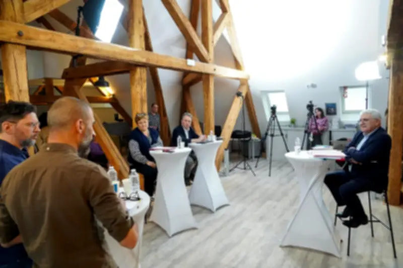 Dernier débat municipal à Cambo-les-Bains avant le premier tour du 15 mars