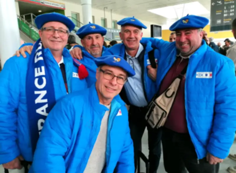 Des centaines de supporters français décollent de Mérignac pour soutenir le XV de France à Édimbourg