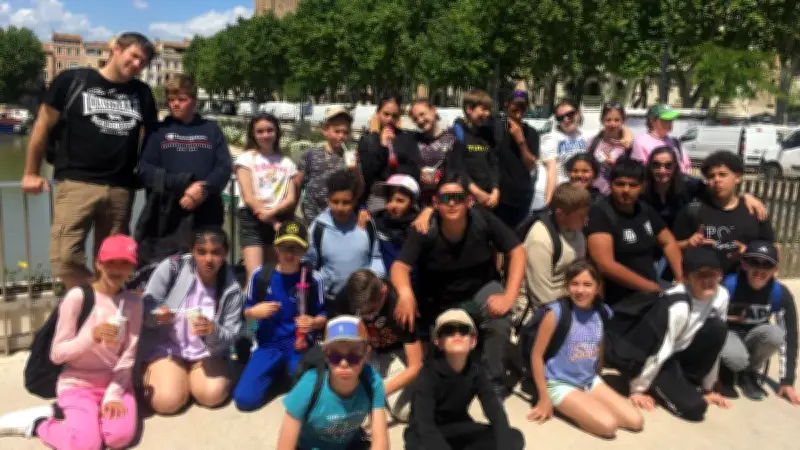 Des collégiens de Bagnols découvrent le Languedoc et pour certains, la mer pour la première fois