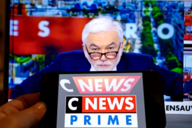 Des juristes saisissent le Conseil d'État pour contraindre l'Arcom face à CNews et Europe 1