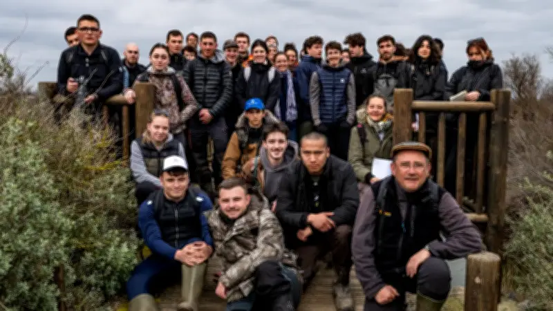 Des étudiants aveyronnais en immersion sur le littoral héraultais pour découvrir les métiers verts