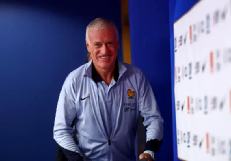 Deschamps teste sa défense avant le Mondial 2026 : Kalulu, Truffert en lice