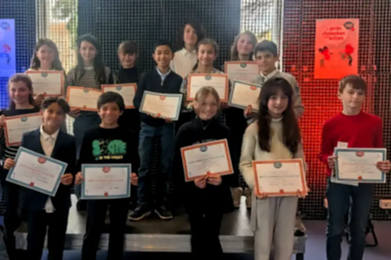 Deux élèves d'Antibes brillent au premier tour de la finale départementale des Petits champions de la lecture