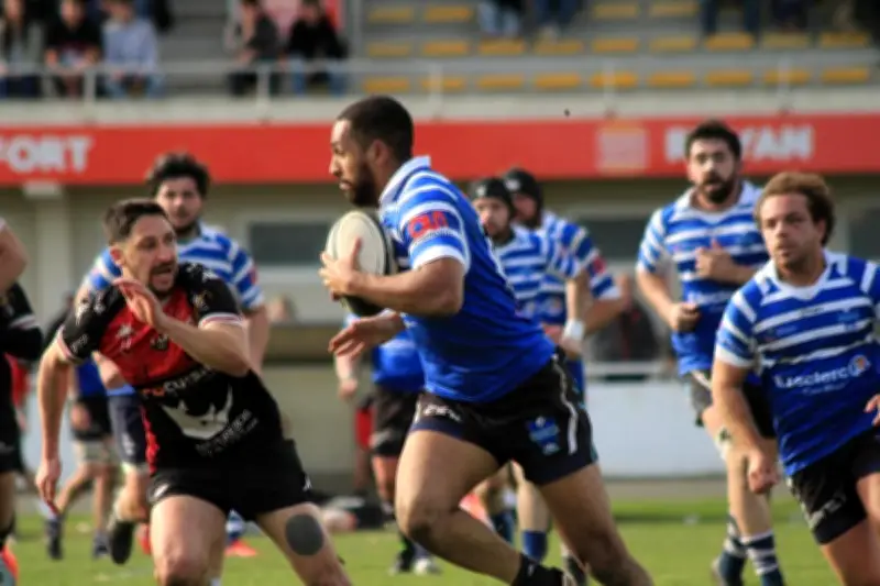 Défaite cinglante du Stade Blayais face à Puilboreau, la défense mise à mal