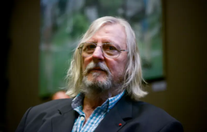 Didier Raoult : les théories controversées du professeur dans son nouvel ouvrage