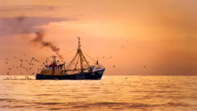 Disparition inquiétante d'un bateau de pêche équatorien avec 19 personnes à bord