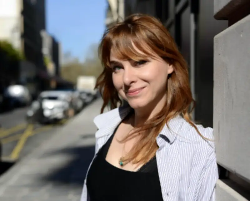 Dix ans après #MeToo, Titiou Lecoq explore la réinvention du couple hétérosexuel dans une BD collective