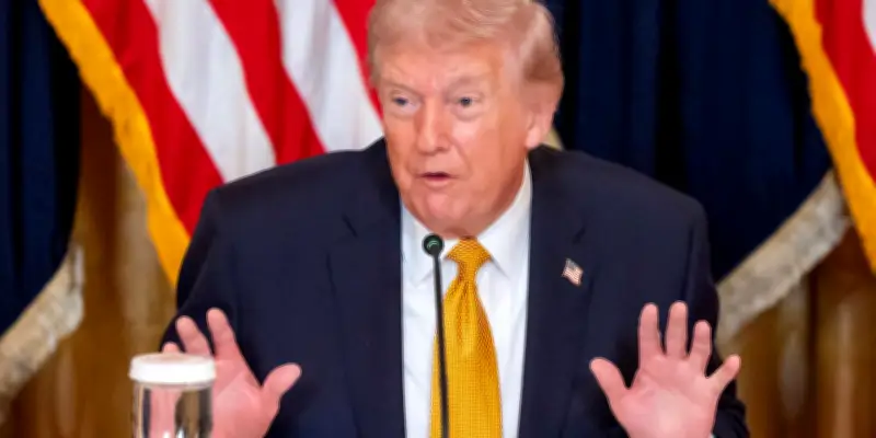 Donald Trump face à la fermeture du détroit d'Ormuz : entre exaspération et fébrilité