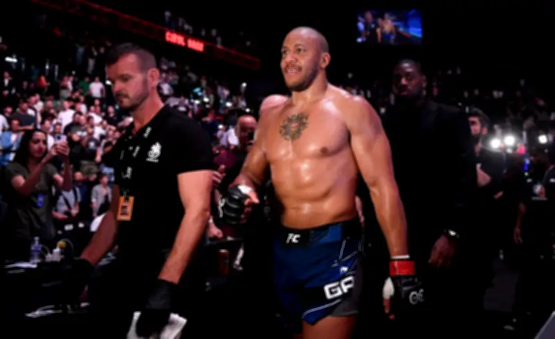 Donald Trump fête son anniversaire avec un spectacle de MMA à la Maison Blanche