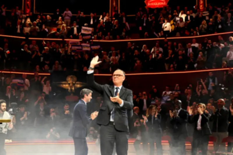 Édouard Philippe relancé pour 2027 après sa large réélection au Havre