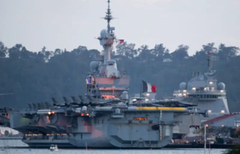 Déploiement militaire français : Charles-de-Gaulle et frégate Languedoc mobilisés en Méditerranée