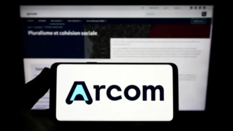 Désinformation : 75% des Français ont cru à une fausse info selon l'Arcom