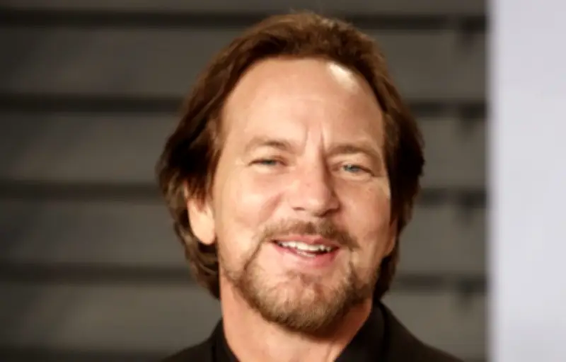 Eddie Vedder révèle son rodéo chaotique avec Bruce Springsteen lors d'une balade à cheval