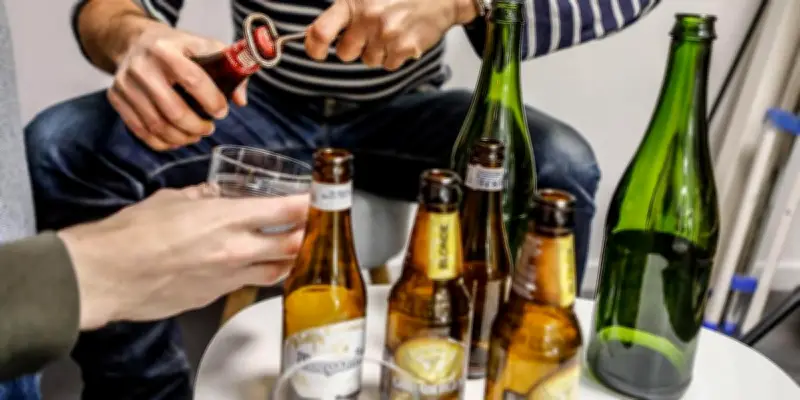 EDF interdit l'alcool au travail : entre sécurité et libertés individuelles