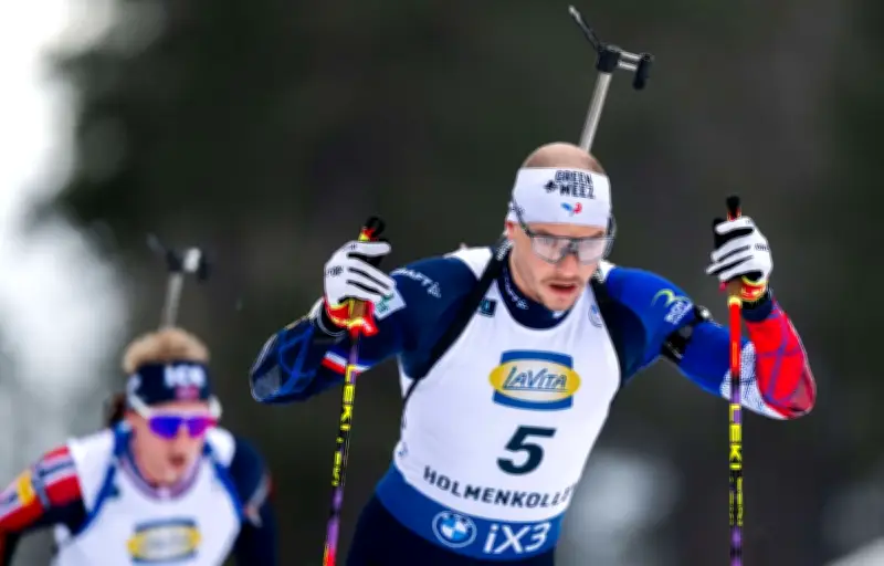 Emilien Jacquelin, du biathlon au cyclisme avec Decathlon-CMA CGM