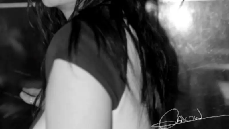 Emma Paravisini, DJ féminine, anime la bodéga de printemps à Redessan