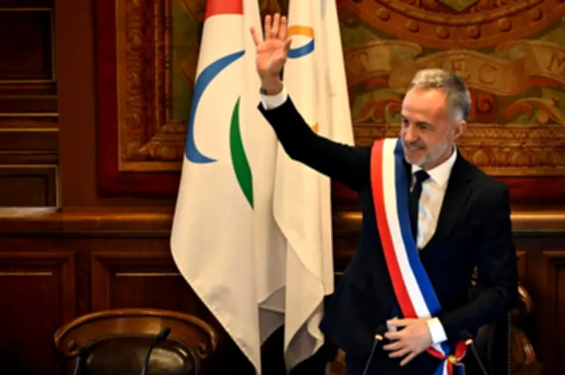 Emmanuel Grégoire officiellement intronisé maire de Paris après sa victoire électorale