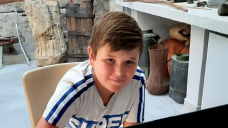 Enzo Herail, 13 ans, remporte le concours du plus jeune généalogiste d'Occitanie