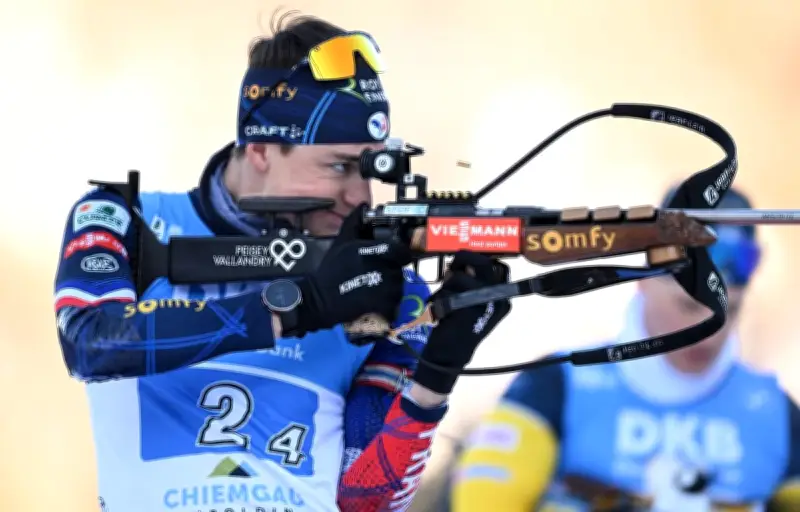 Eric Perrot remporte le petit globe de l'individuel en biathlon à Kontiolahti