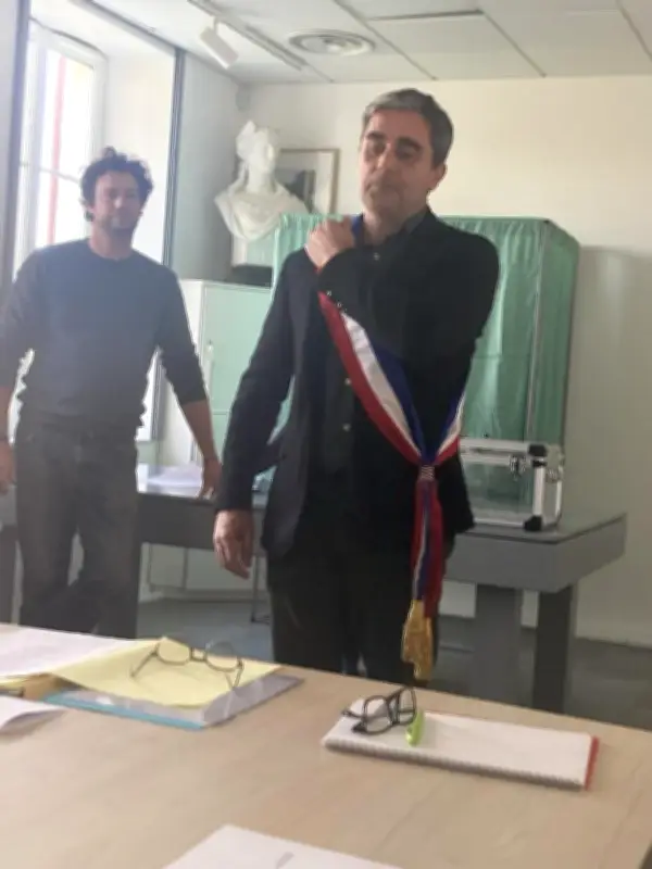 Escource : le maire réélu à l'unanimité après la victoire écrasante de Nouvelles Énergies