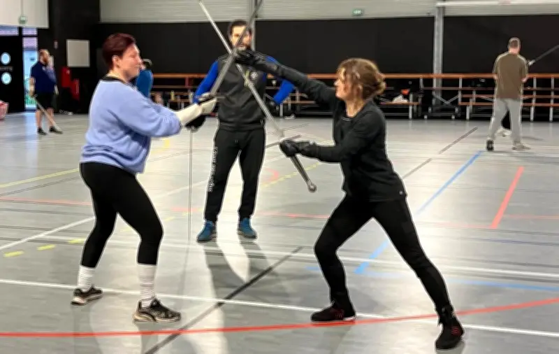 Escrime médiévale : un stage intensif réunit des passionnés à Sarliac-sur-l'Isle
